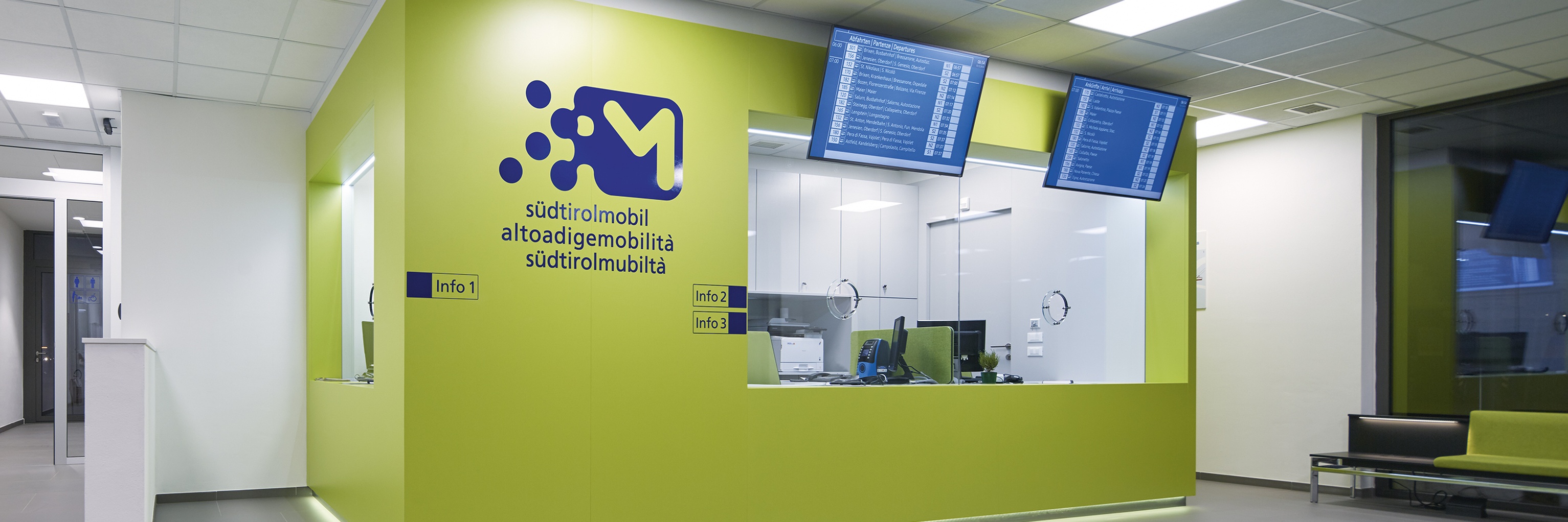 Counters inside the Infopoint in Bolzano/Bozen.